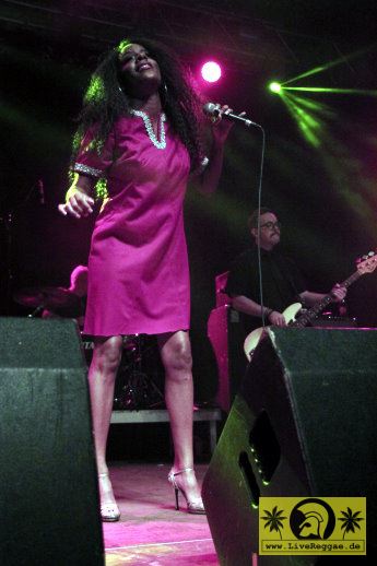 Xiantoni Ari (USA) with Thee Hurricanes 5. Berlin Ska City Festival - Huxleys Neue Welt, Berlin-Neukoelln 28. Januar 2017 (15).JPG